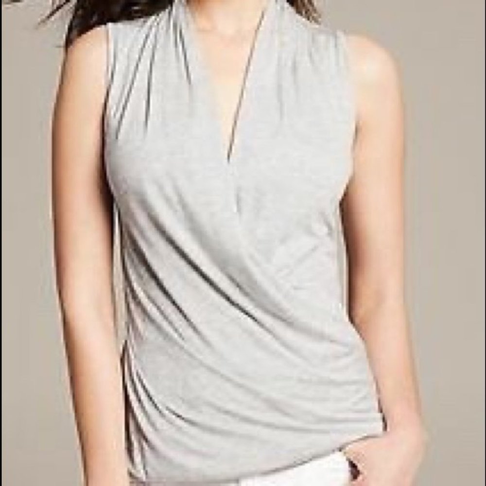 Banana Republic Surplice Crossover Top Size Small